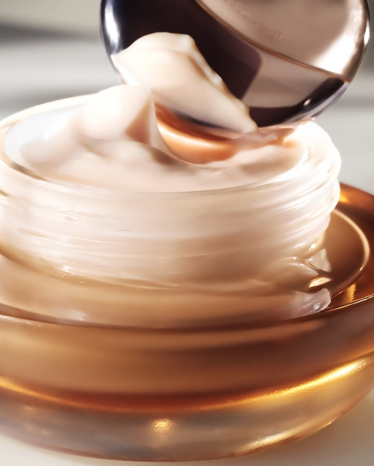 Genaissance de la Mer™ The Concentrated Night Balm Sumptuous, Double-Melt Balm™accelerates natural renewal during sleep, 50 ml